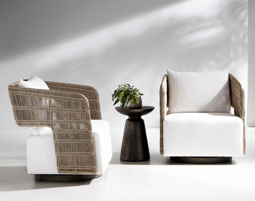 A frame of twisted abaca gives the Maldives swivel chair an eye-catching profile